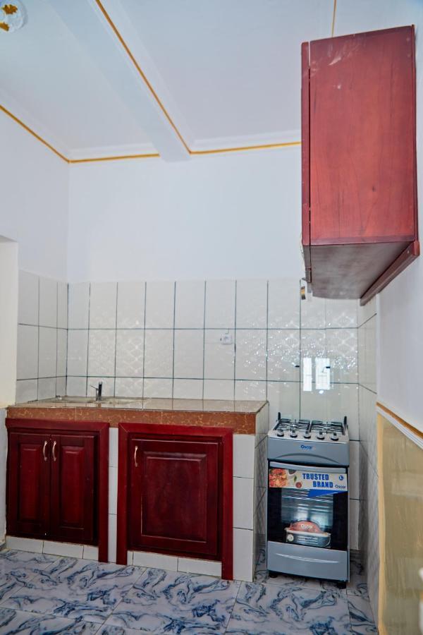 Appartement Avec Vue Panoramique Two Or Three Rooms Yaoundé エクステリア 写真