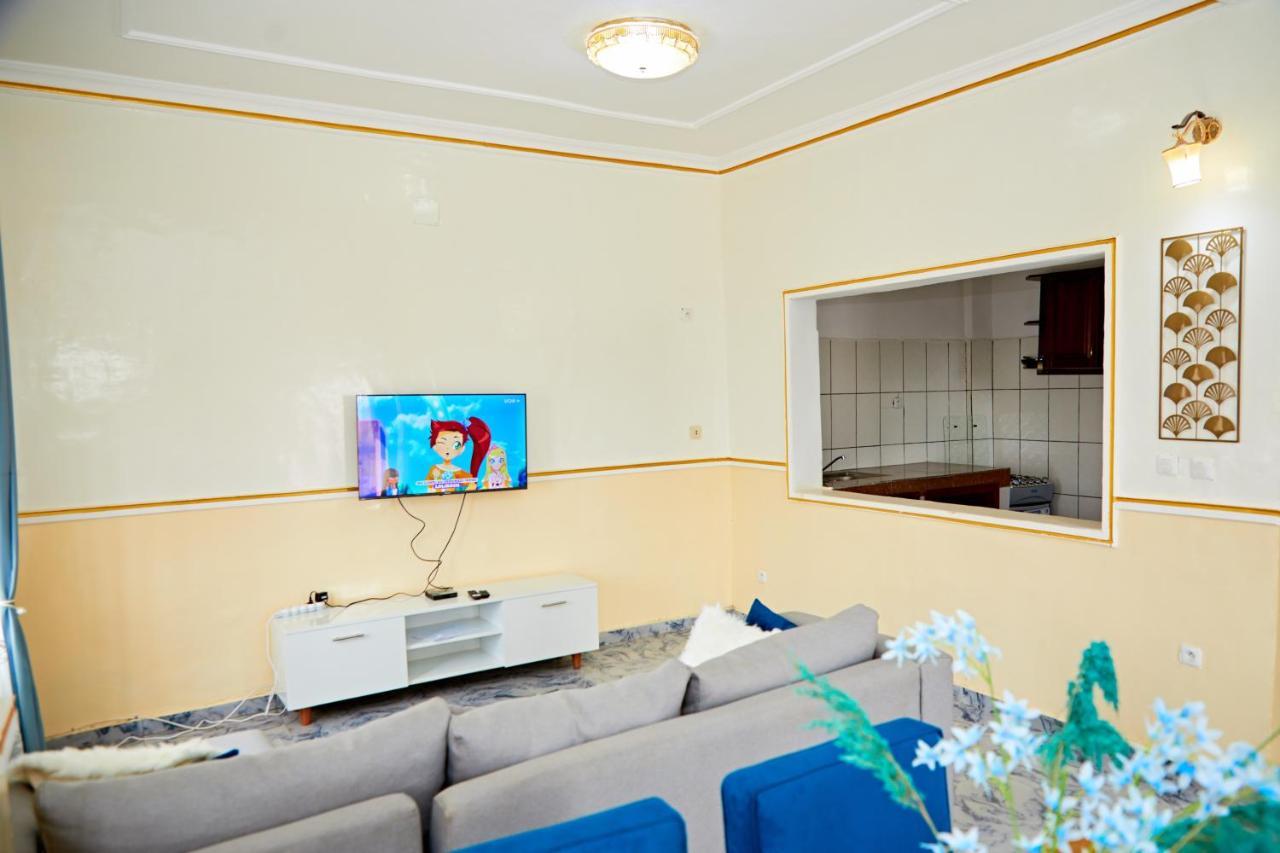 Appartement Avec Vue Panoramique Two Or Three Rooms Yaoundé エクステリア 写真