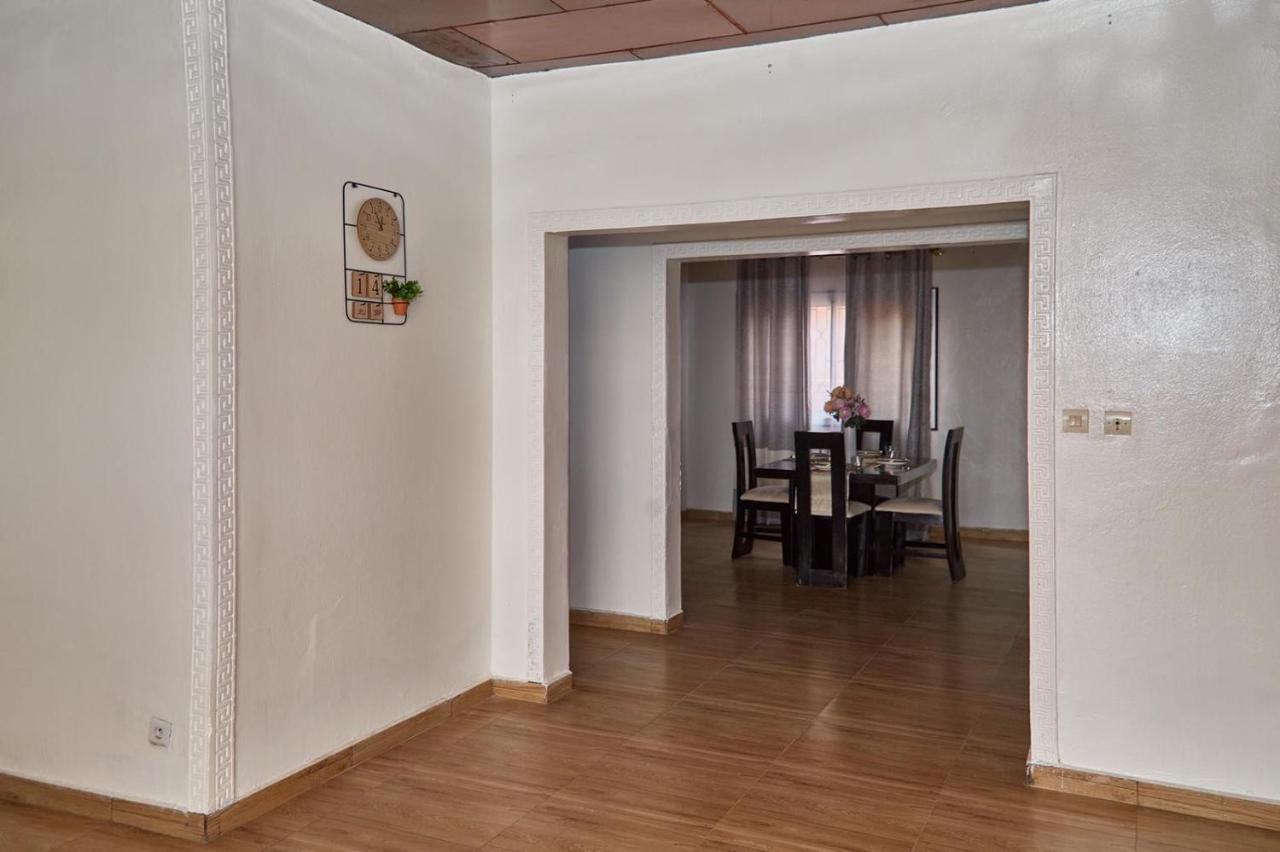 Appartement Avec Vue Panoramique Two Or Three Rooms Yaoundé エクステリア 写真
