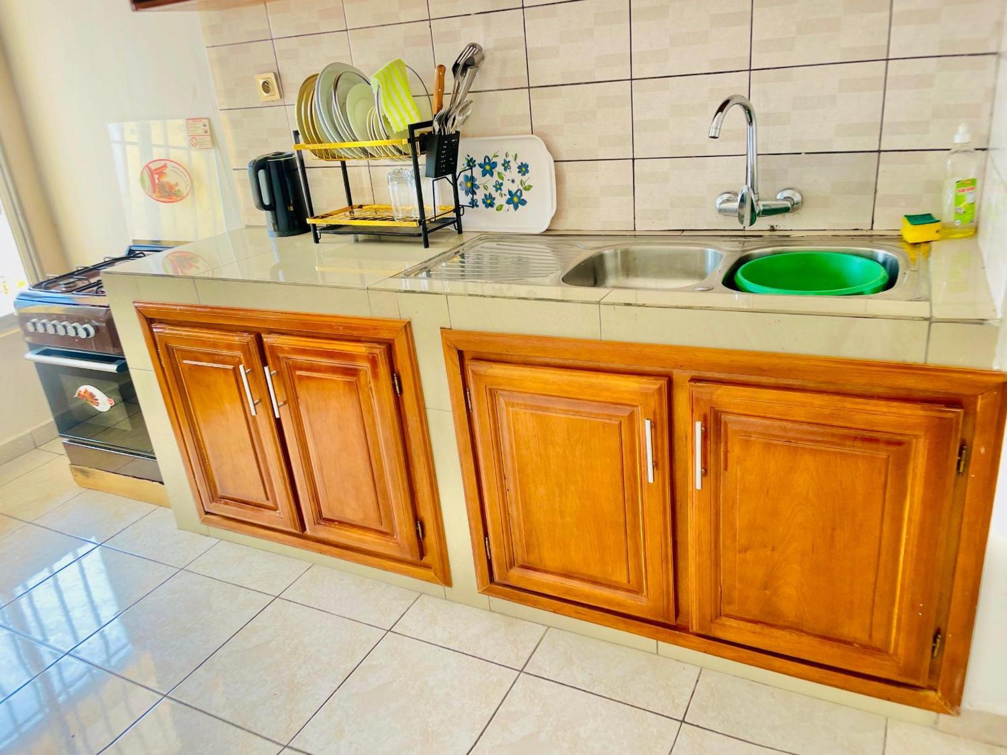 Appartement Avec Vue Panoramique Two Or Three Rooms Yaoundé エクステリア 写真